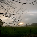 20150210 Een laf zonnetje achter de wolken