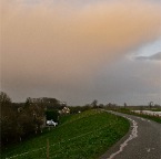 20120104 Oranje wolk boven de kerk